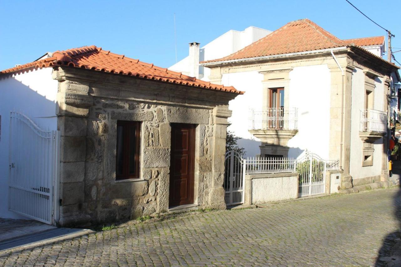 הוילה Moimenta da Serra Casa Bento Moura Portugal מראה חיצוני תמונה