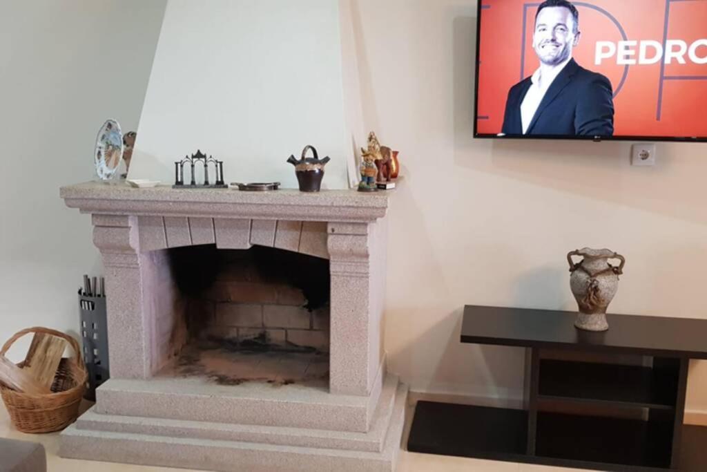 הוילה Moimenta da Serra Casa Bento Moura Portugal מראה חיצוני תמונה