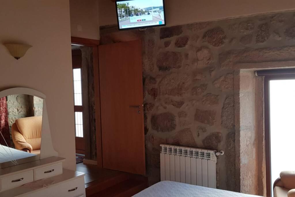 הוילה Moimenta da Serra Casa Bento Moura Portugal מראה חיצוני תמונה